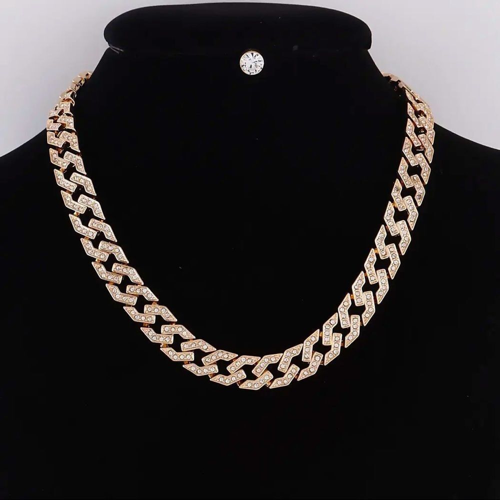 Gold Diamond Cut Chain Necklace